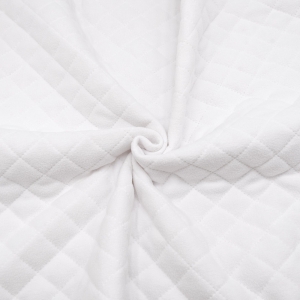 Мерный лоскут ткань стёганая флис на синтепоне 100 гр. цвет белый 1,1 м