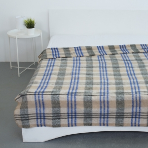 Одеяло полушерсть 420 гр/м2 цвет синий 190/200 см
