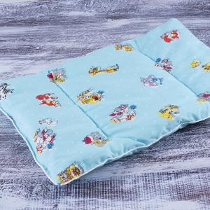 Подушка для новорожденных 40/60 цвет голубой с рисунком